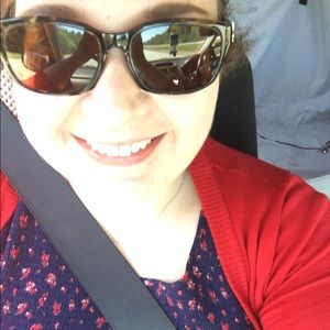 Meet your Posher, Alysa